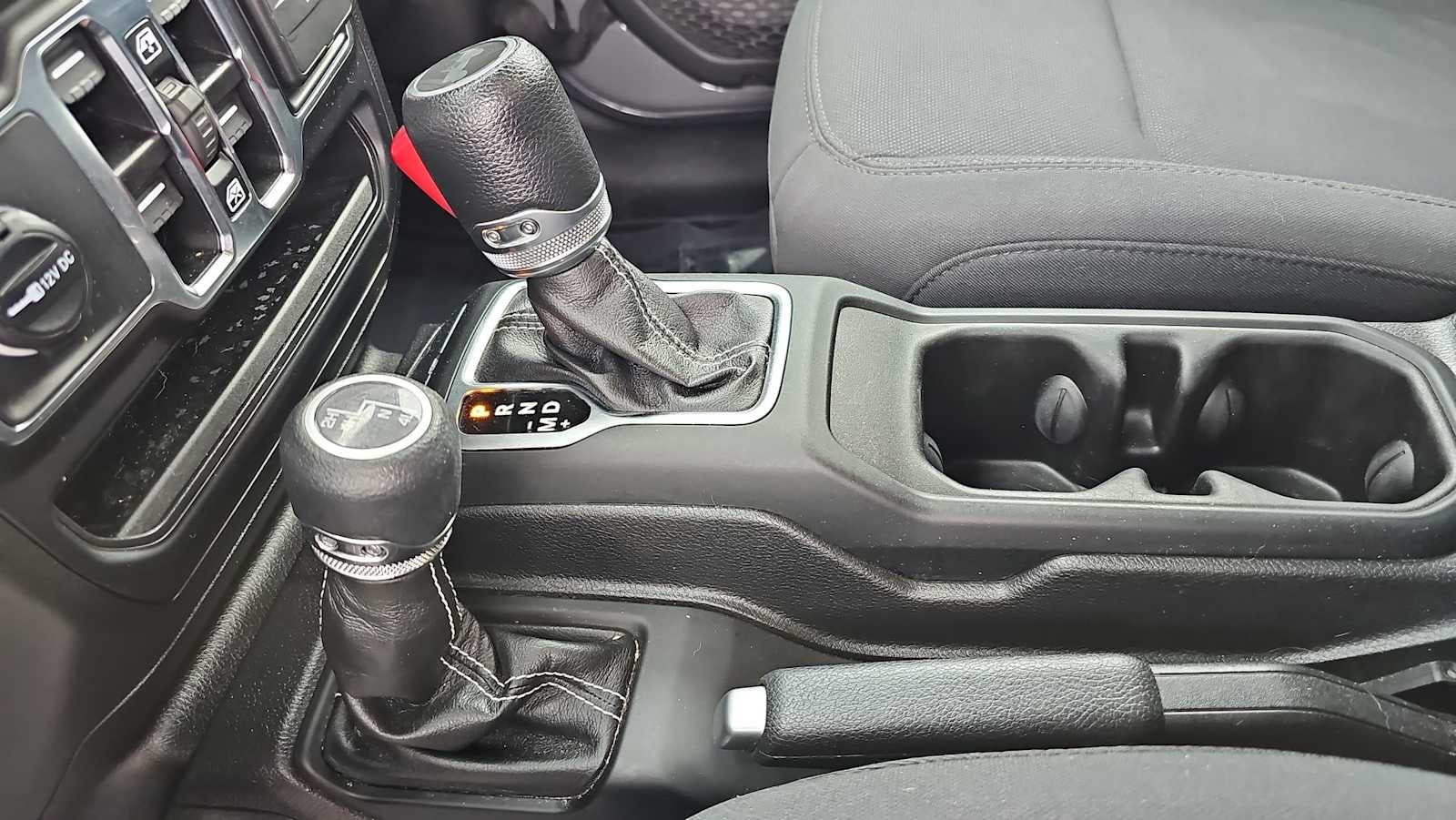 2023 Jeep Wrangler 4-Door Sahara 4x4