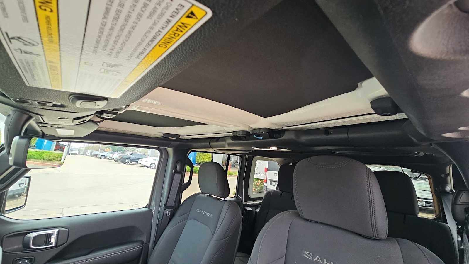 2023 Jeep Wrangler 4-Door Sahara 4x4