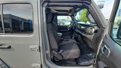 2023 Jeep Wrangler 4-Door Sahara 4x4