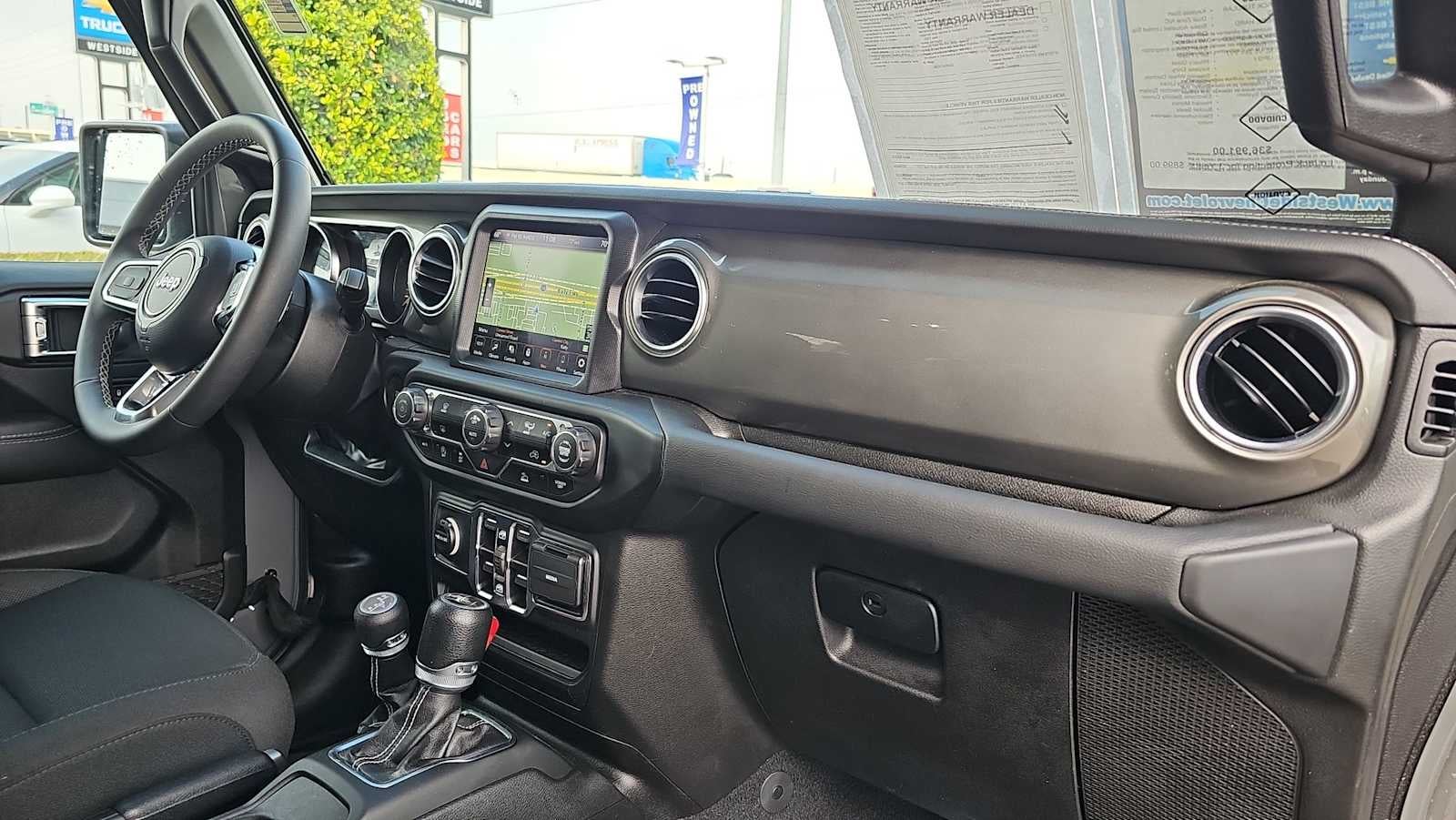 2023 Jeep Wrangler 4-Door Sahara 4x4