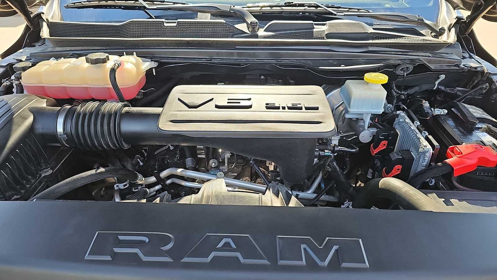 2023 RAM 1500 Lone Star Crew Cab 4x2 5'7" Box