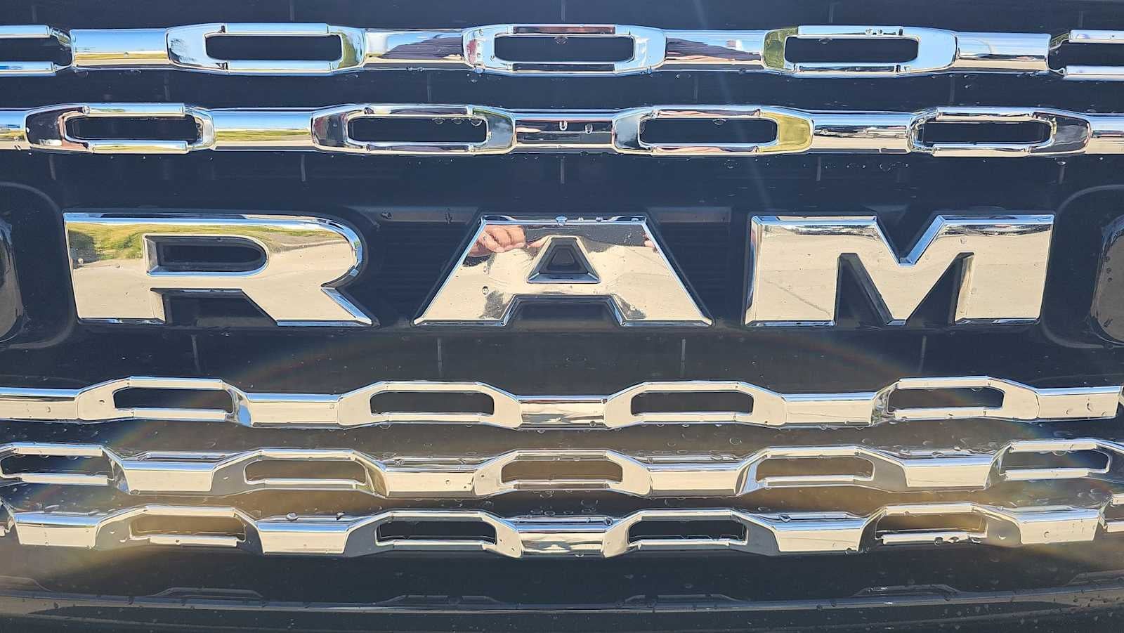 2023 RAM 1500 Lone Star Crew Cab 4x2 5'7" Box