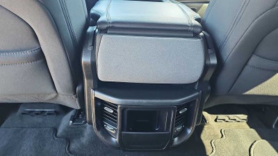 2023 RAM 1500 Big Horn Crew Cab 4x2 5'7" Box