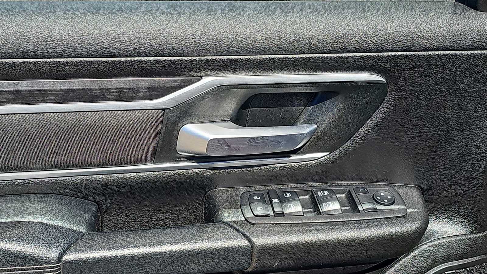 2023 RAM 1500 Big Horn Crew Cab 4x2 5'7" Box