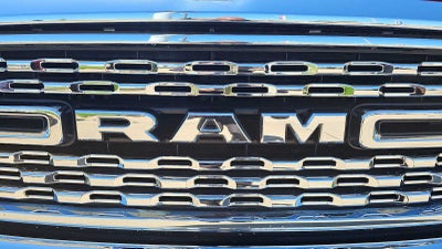 2023 RAM 1500 Big Horn Crew Cab 4x2 5'7" Box