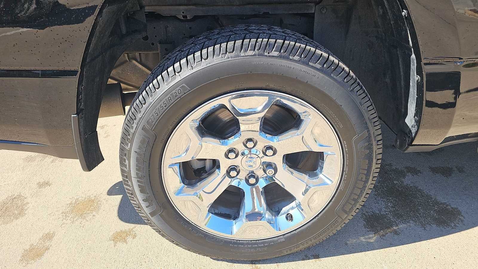 2020 RAM 1500 Lone Star Crew Cab 4x2 5'7" Box