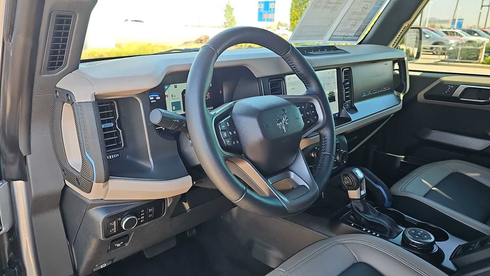 2022 Ford Bronco Base