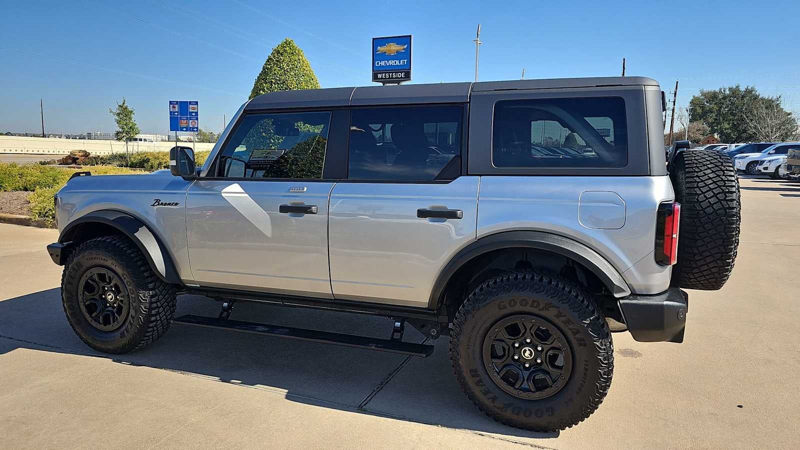 2022 Ford Bronco Base