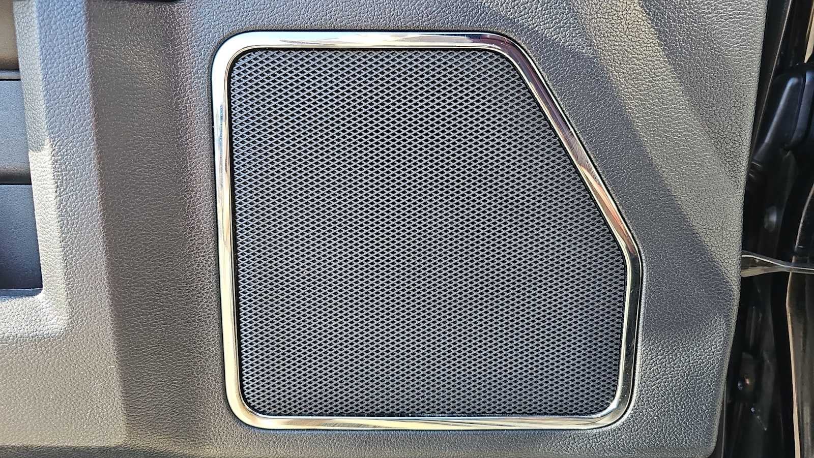 2022 Ford Super Duty F-350 SRW XL