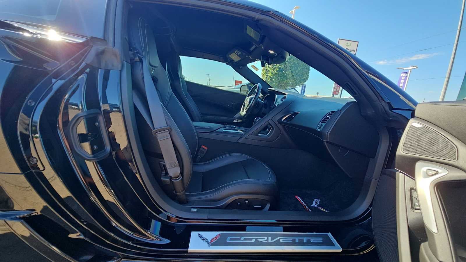2019 Chevrolet Corvette 2LT - Photo 29
