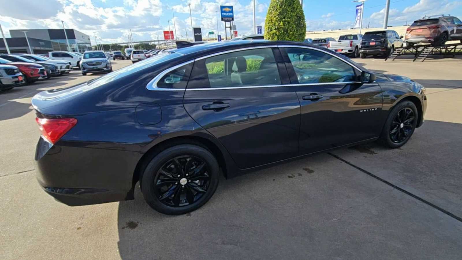 2023 Chevrolet Malibu LT