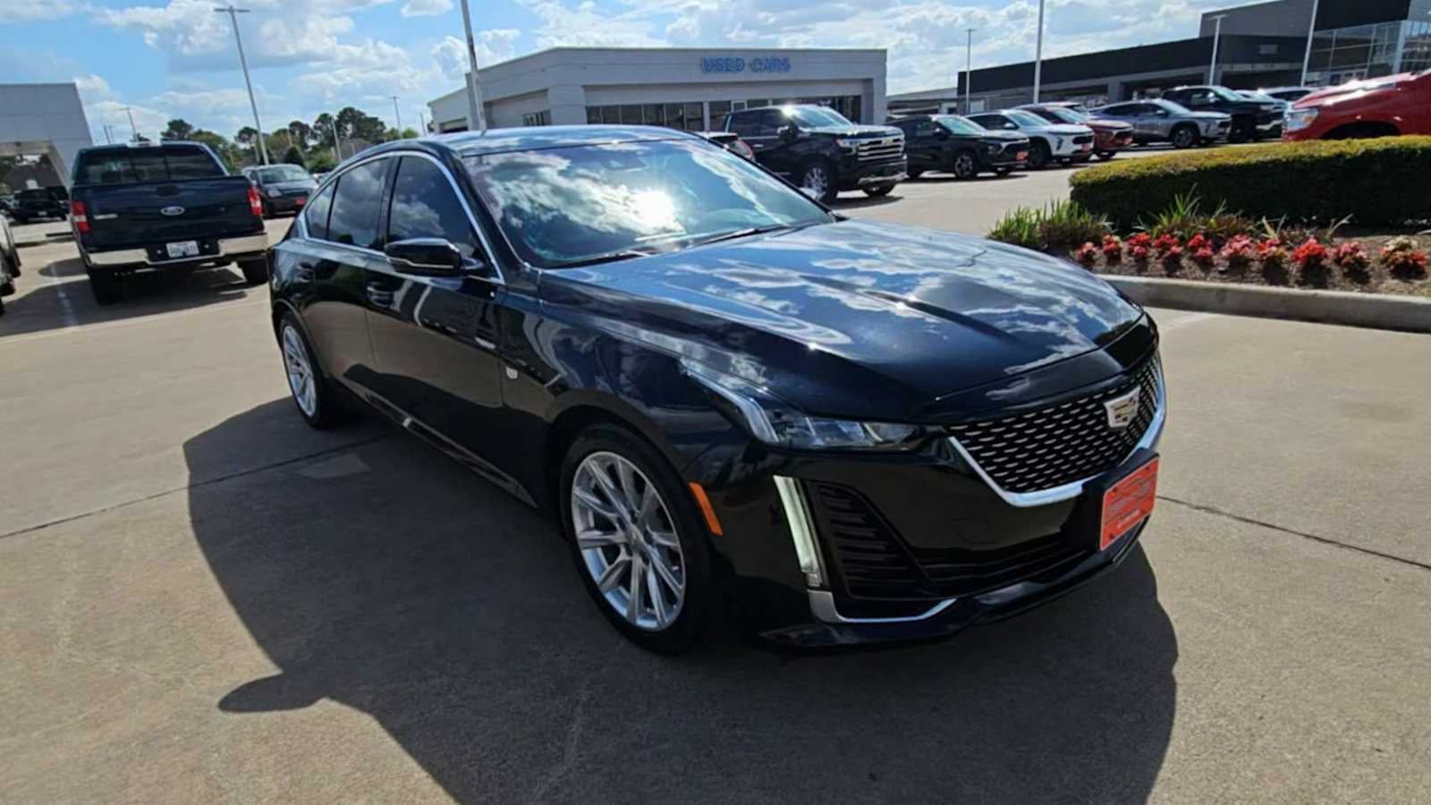 2023 Cadillac CT5 Luxury