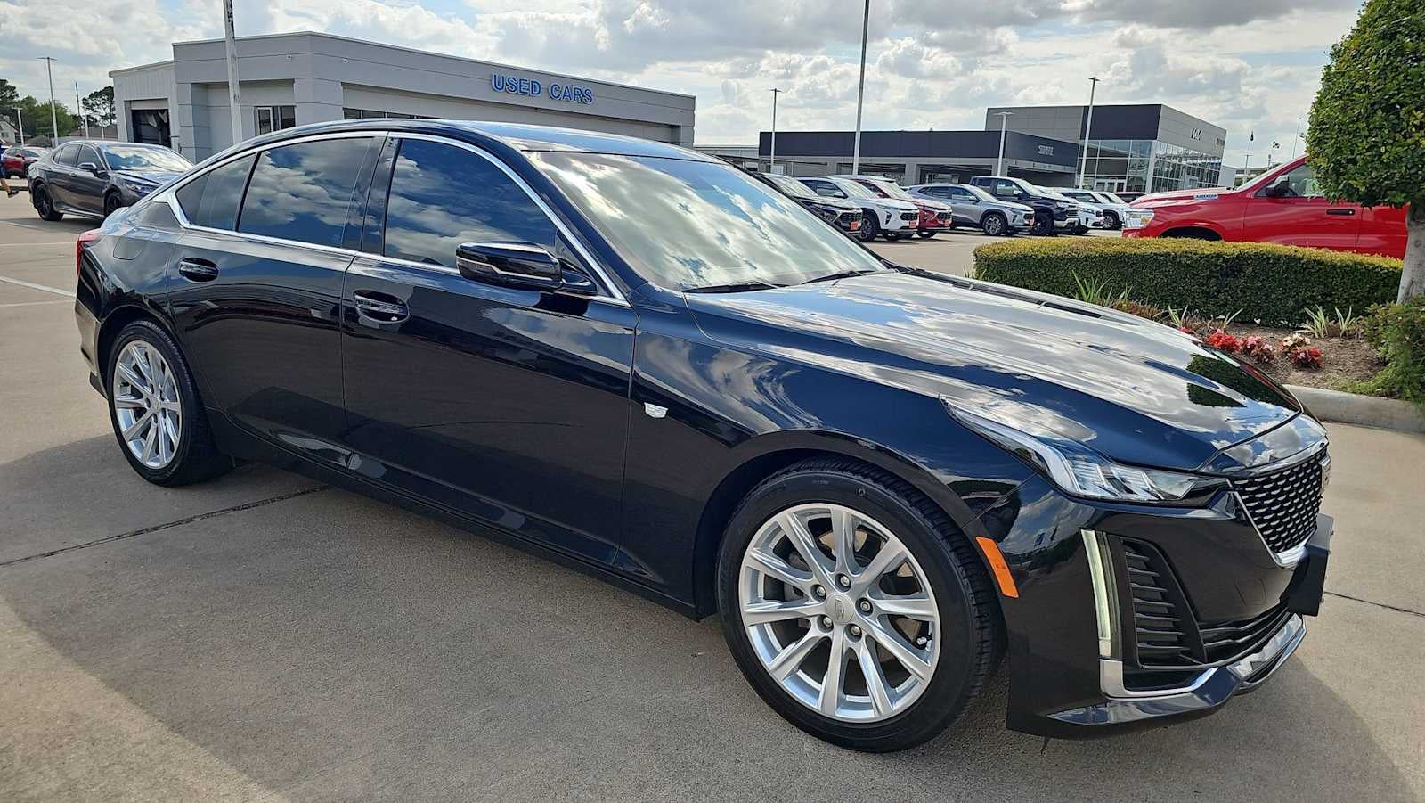 2023 Cadillac CT5 Luxury