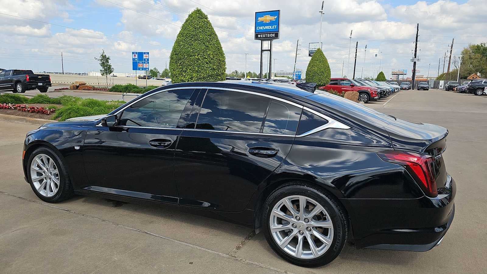 2023 Cadillac CT5 Luxury