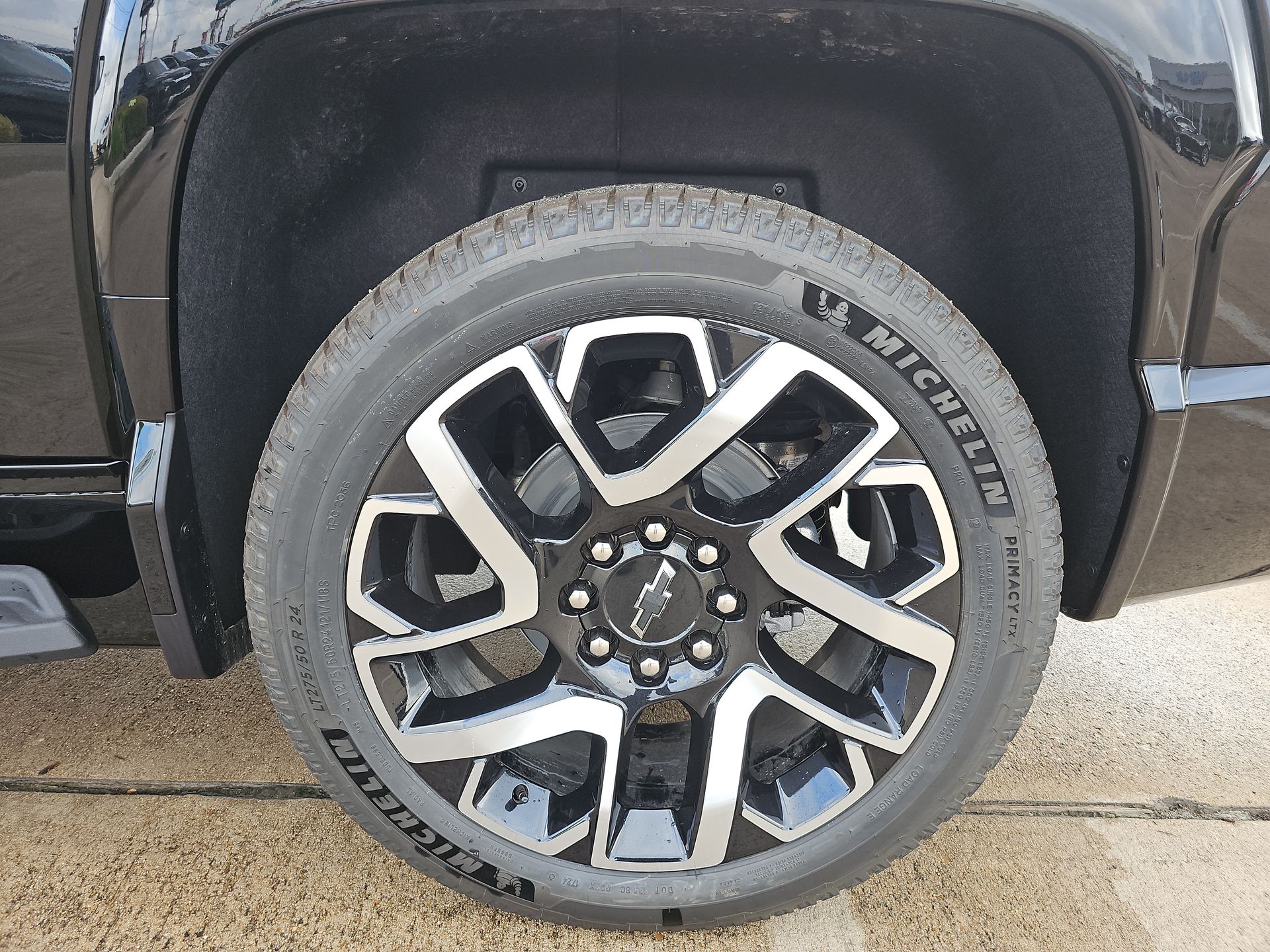 2024 Chevrolet Silverado EV RST