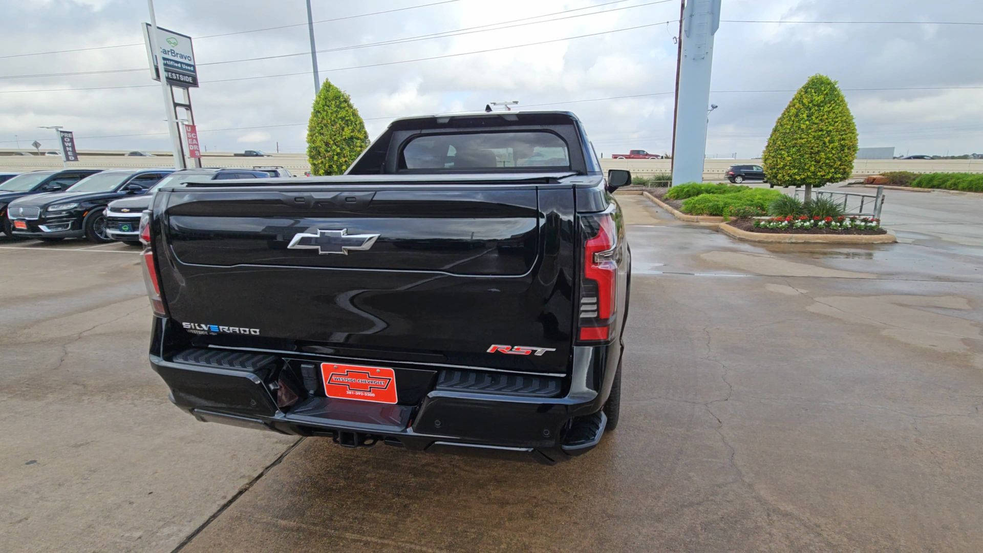 2024 Chevrolet Silverado EV RST
