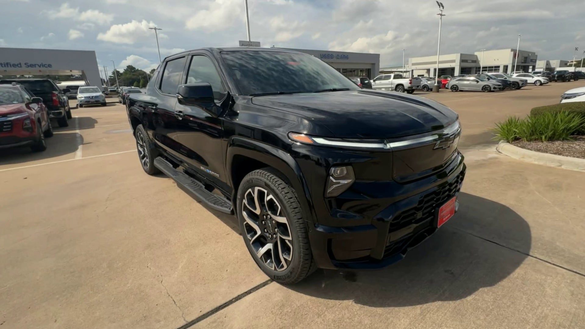 2024 Chevrolet Silverado EV RST