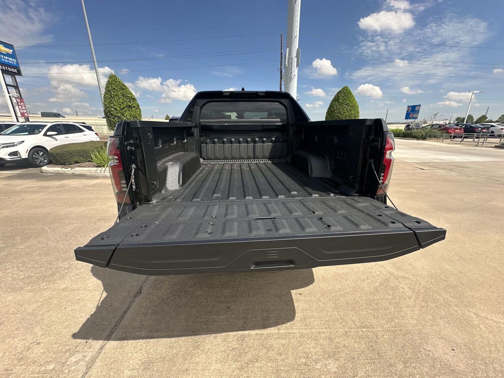 2024 Chevrolet Silverado EV RST