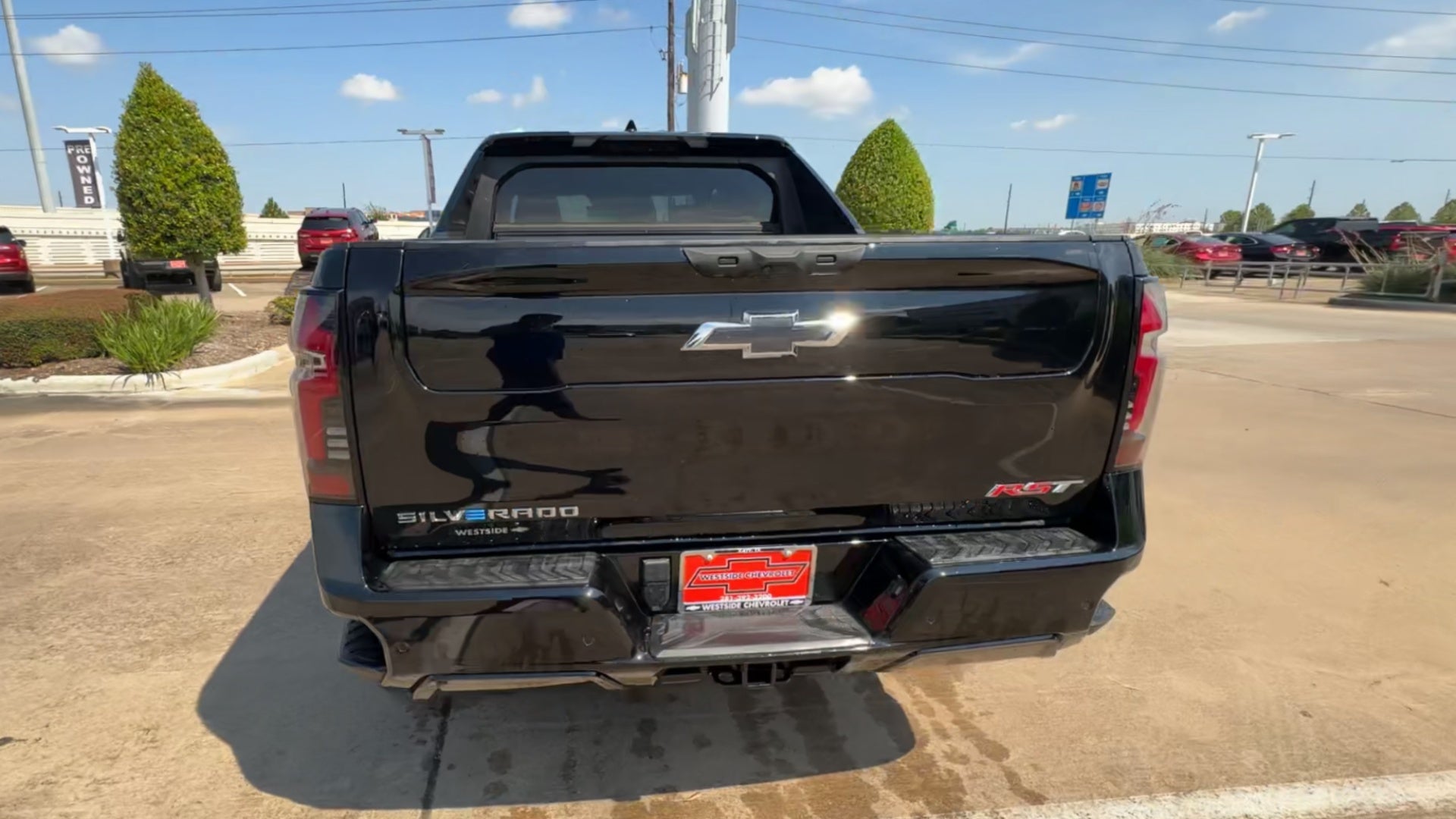 2024 Chevrolet Silverado EV RST