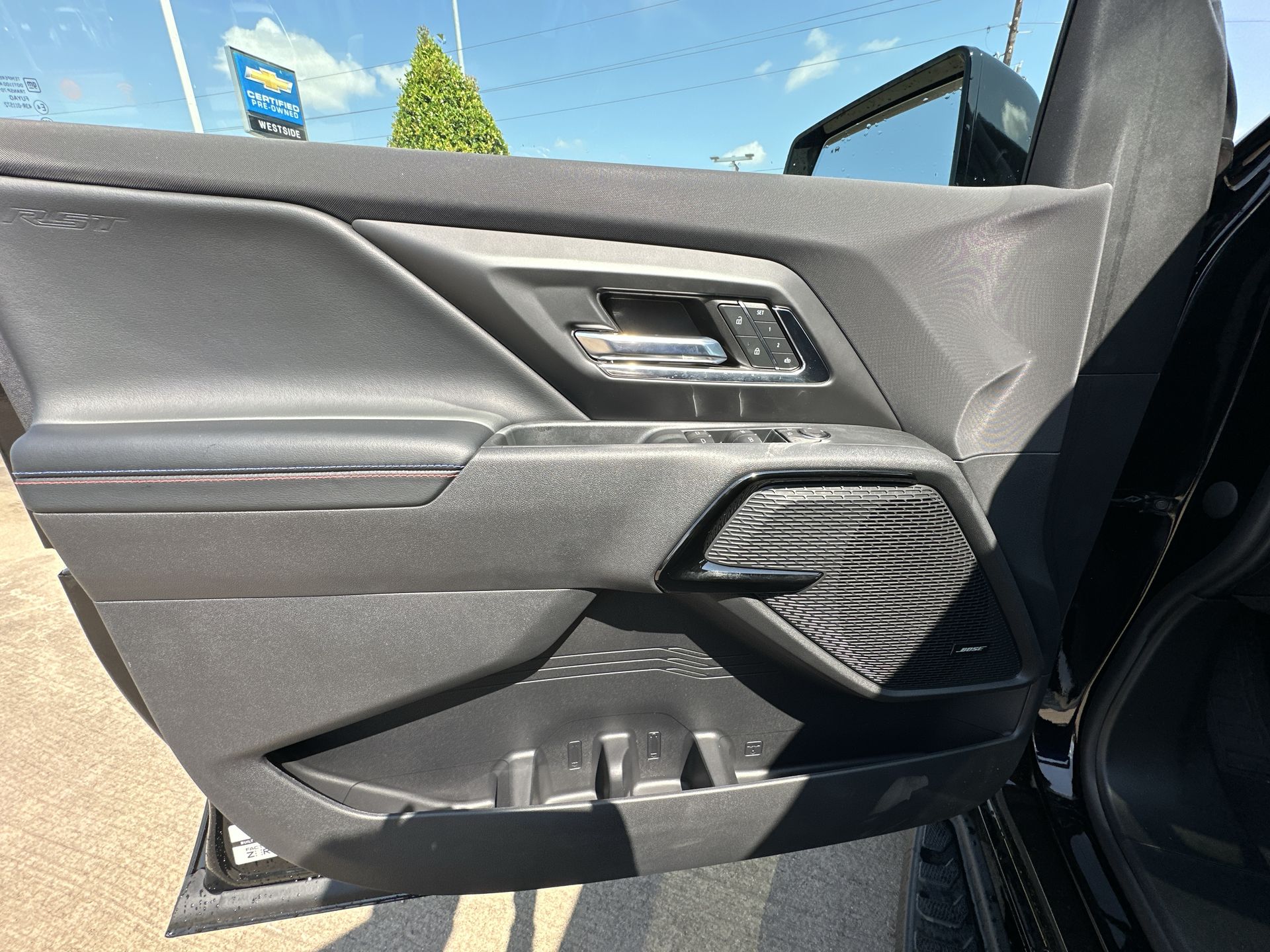 2024 Chevrolet Silverado EV RST