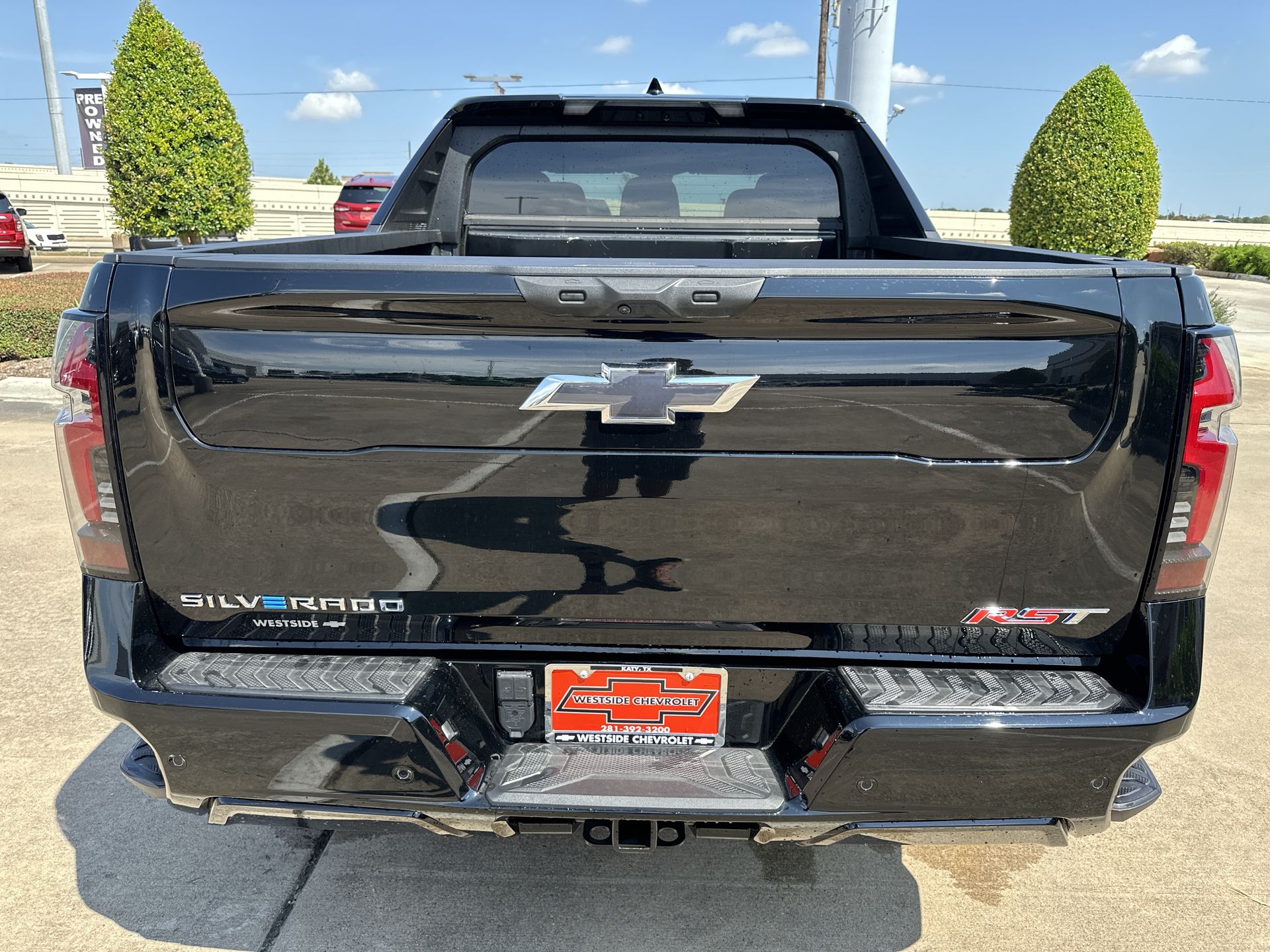 2024 Chevrolet Silverado EV RST