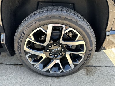 2024 Chevrolet Silverado EV RST