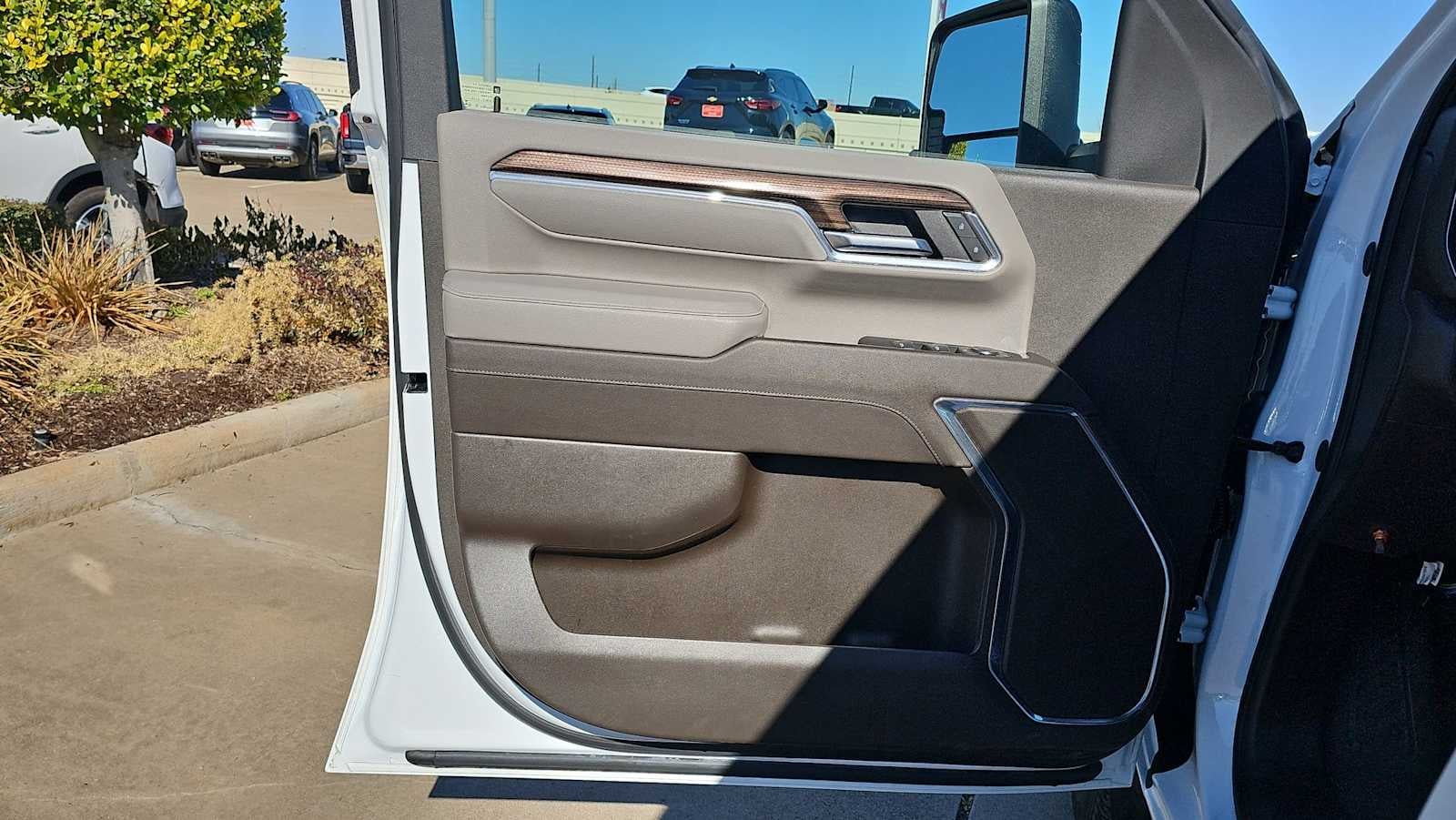 2024 Chevrolet Silverado 3500 HD LT DRW