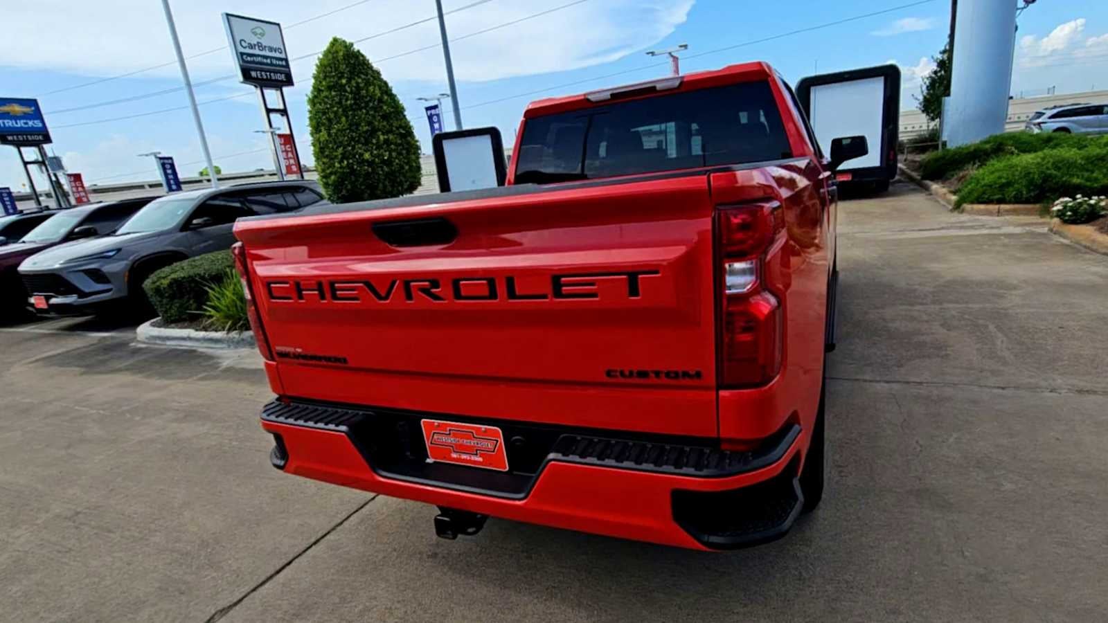 2024 Chevrolet Silverado 1500 Custom