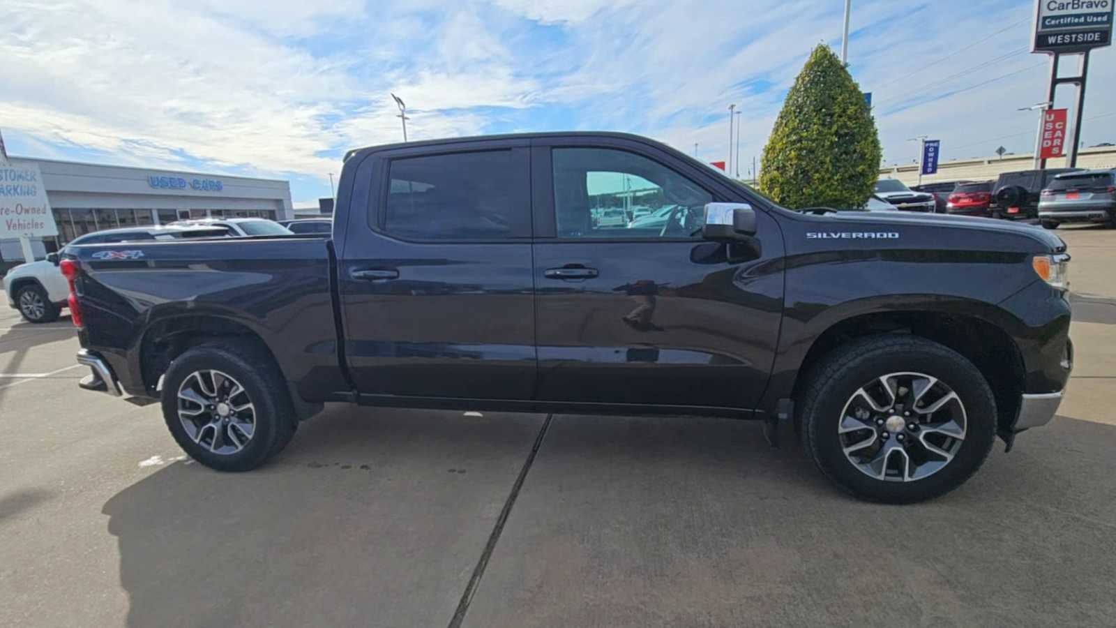 2022 Chevrolet Silverado 1500 LT (2FL)