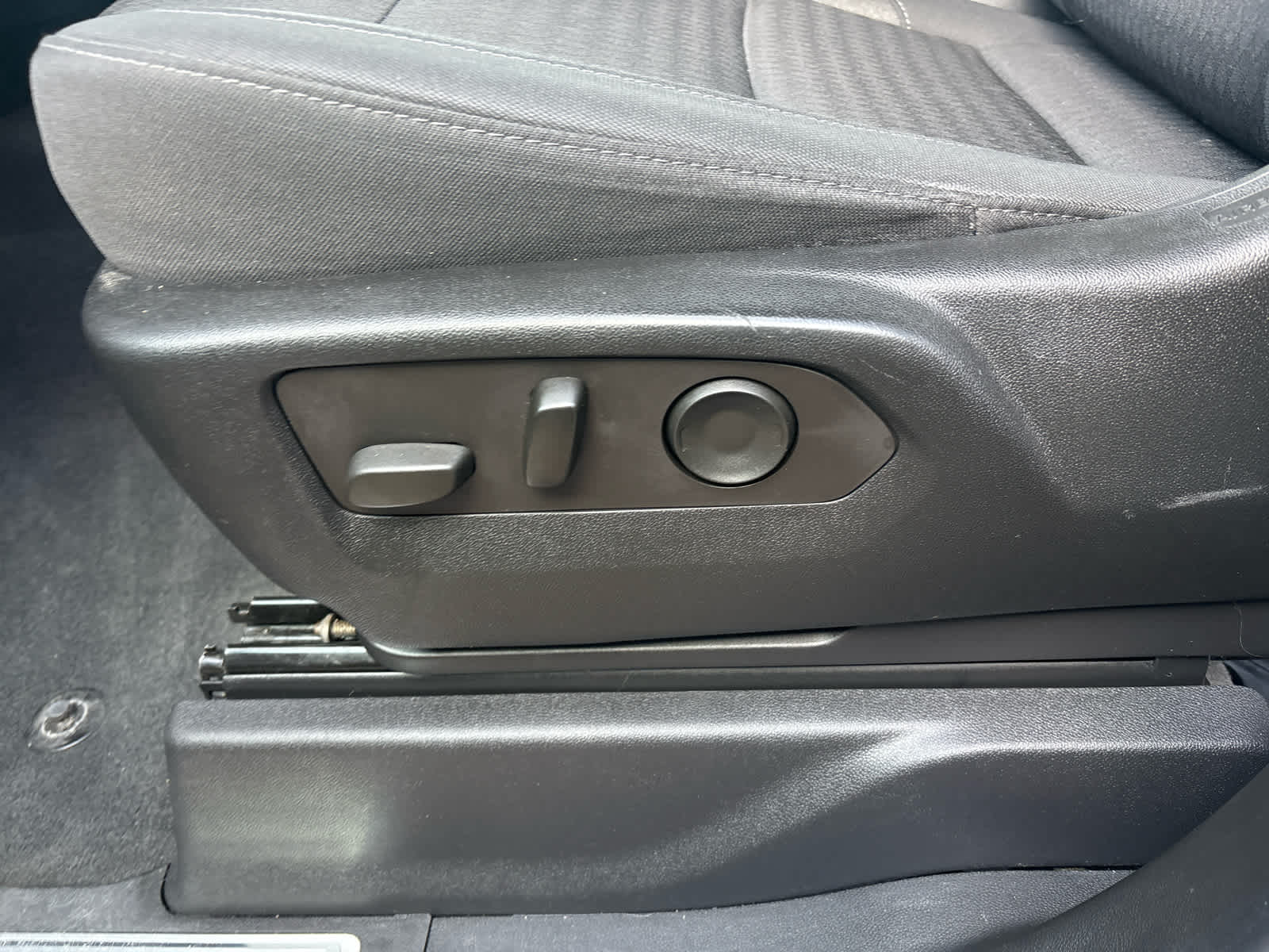 2022 Chevrolet Silverado 1500 LT (2FL)