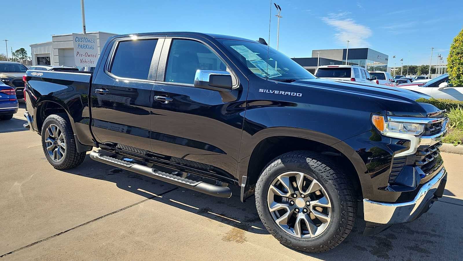 2023 Chevrolet Silverado 1500 LT (2FL)