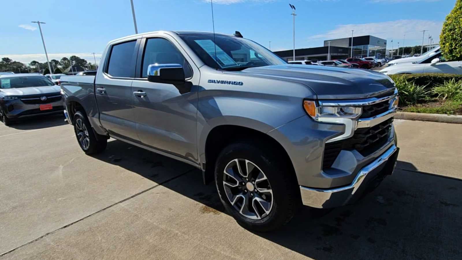 2023 Chevrolet Silverado 1500 LT (2FL)