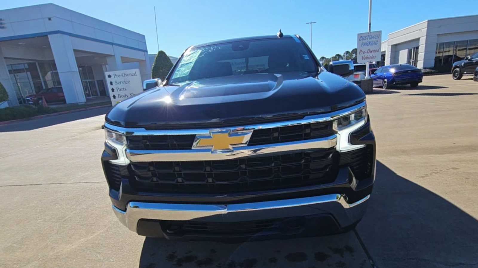 2023 Chevrolet Silverado 1500 LT (2FL)