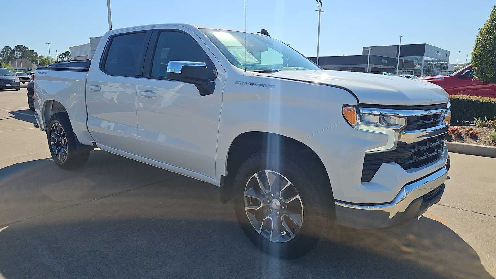 2023 Chevrolet Silverado 1500 LT (2FL)