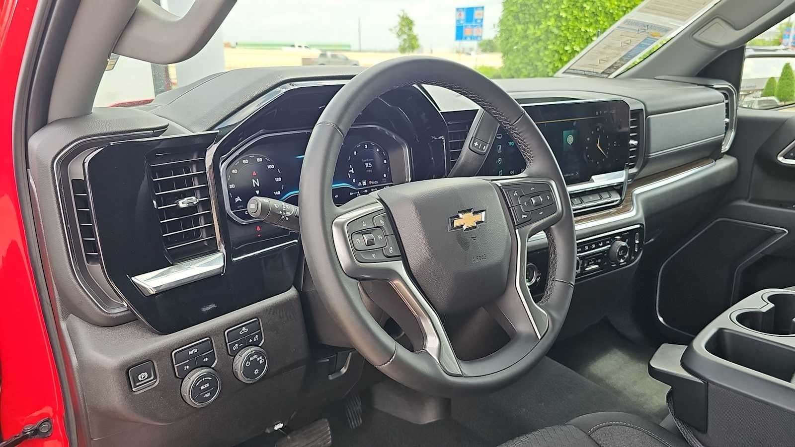 2024 Chevrolet Silverado 1500 LT (2FL)