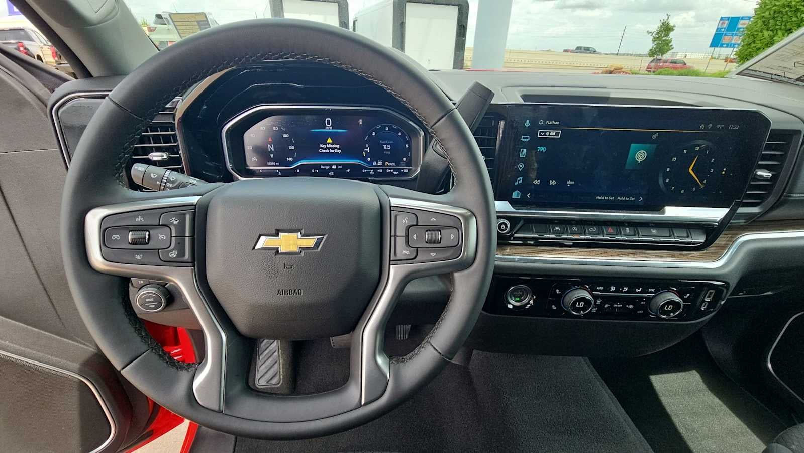 2024 Chevrolet Silverado 1500 LT (2FL)