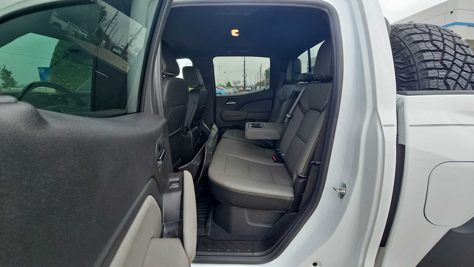 2025 Chevrolet Colorado ZR2