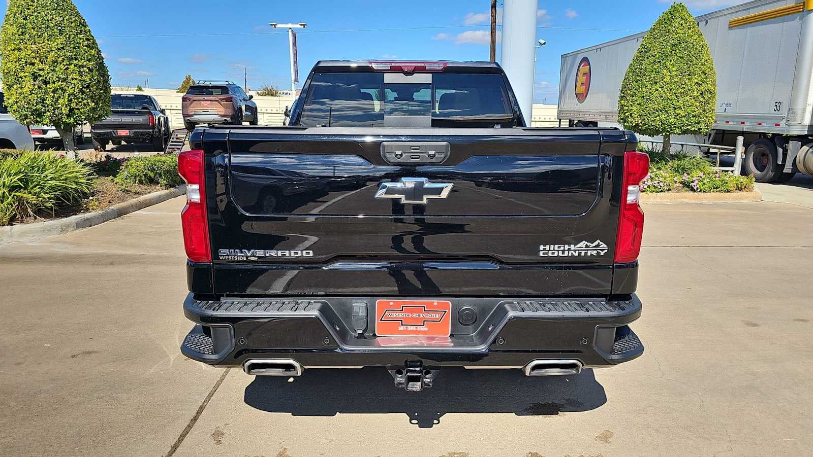 2023 Chevrolet Silverado 1500 High Country