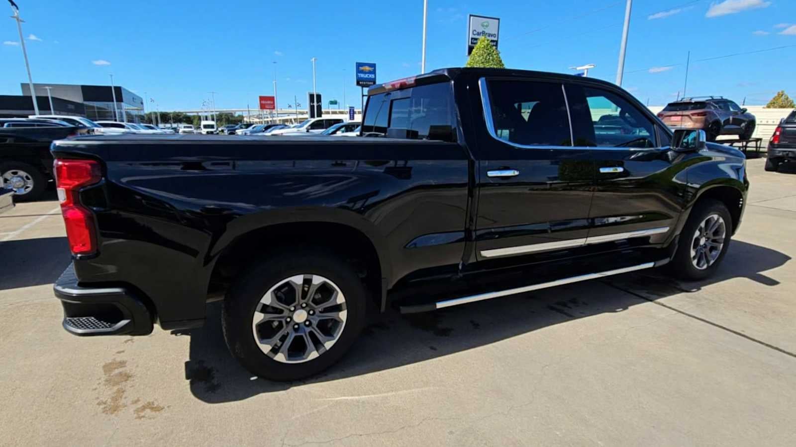 2023 Chevrolet Silverado 1500 High Country