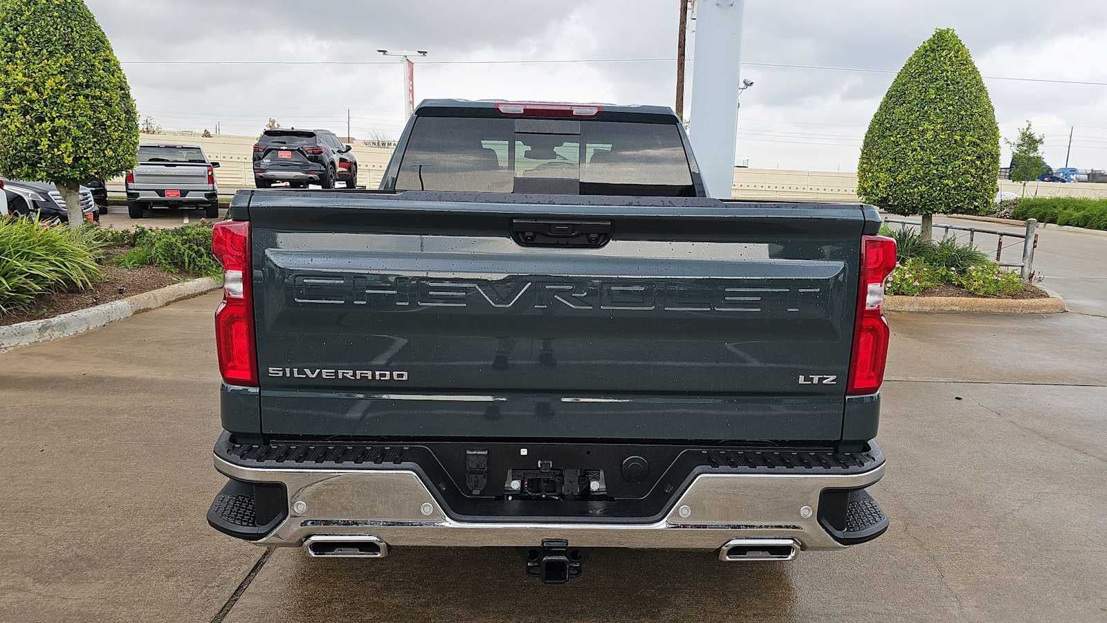 2025 Chevrolet Silverado 1500 LTZ