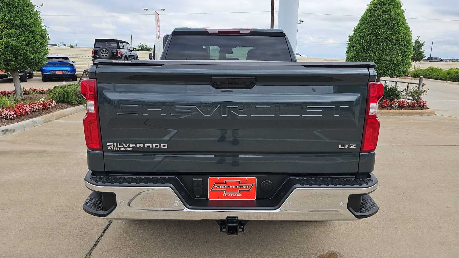 2025 Chevrolet Silverado 1500 LTZ
