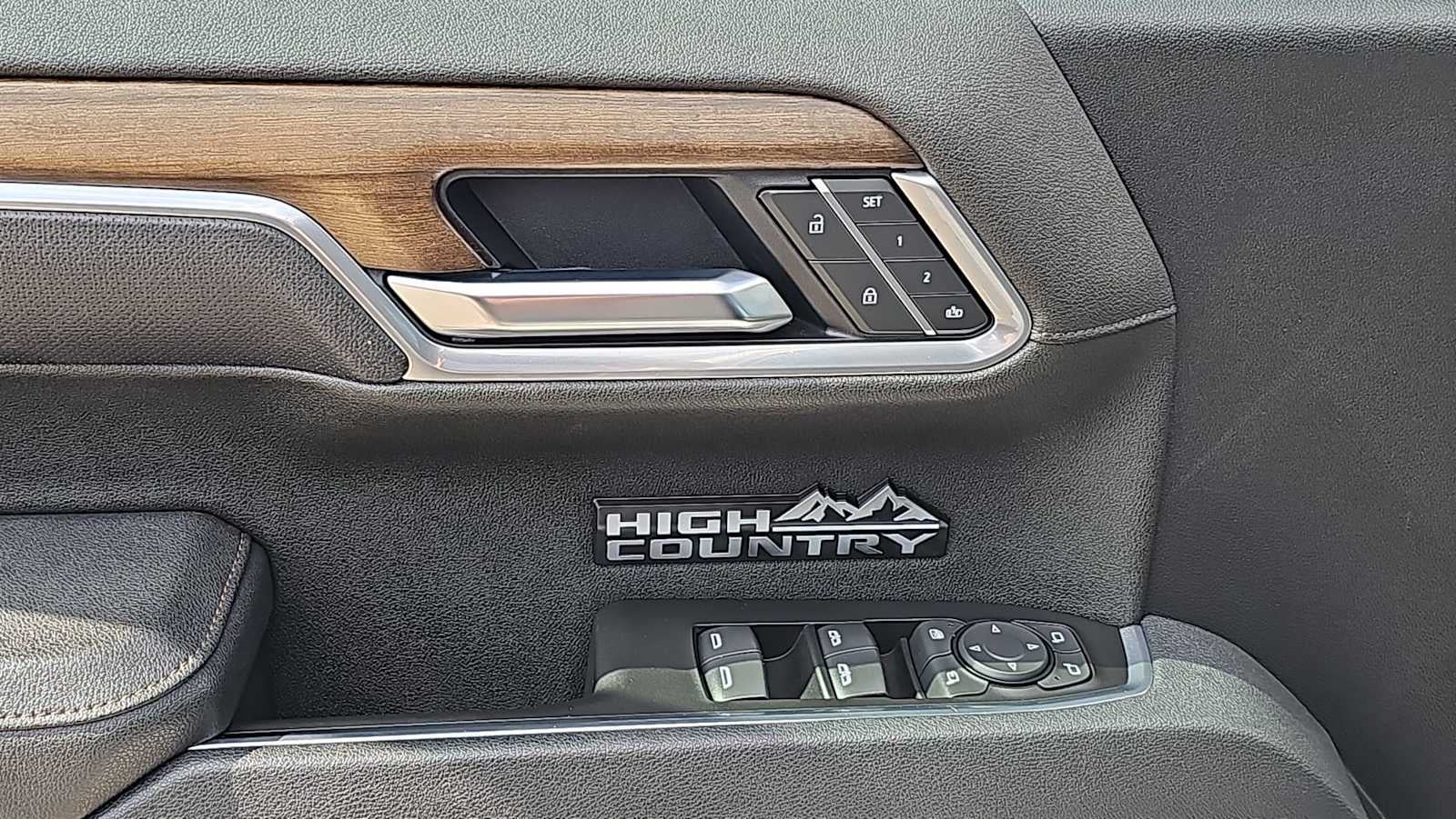 2025 Chevrolet Silverado 1500 High Country