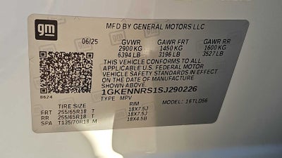 2025 GMC Acadia Elevation