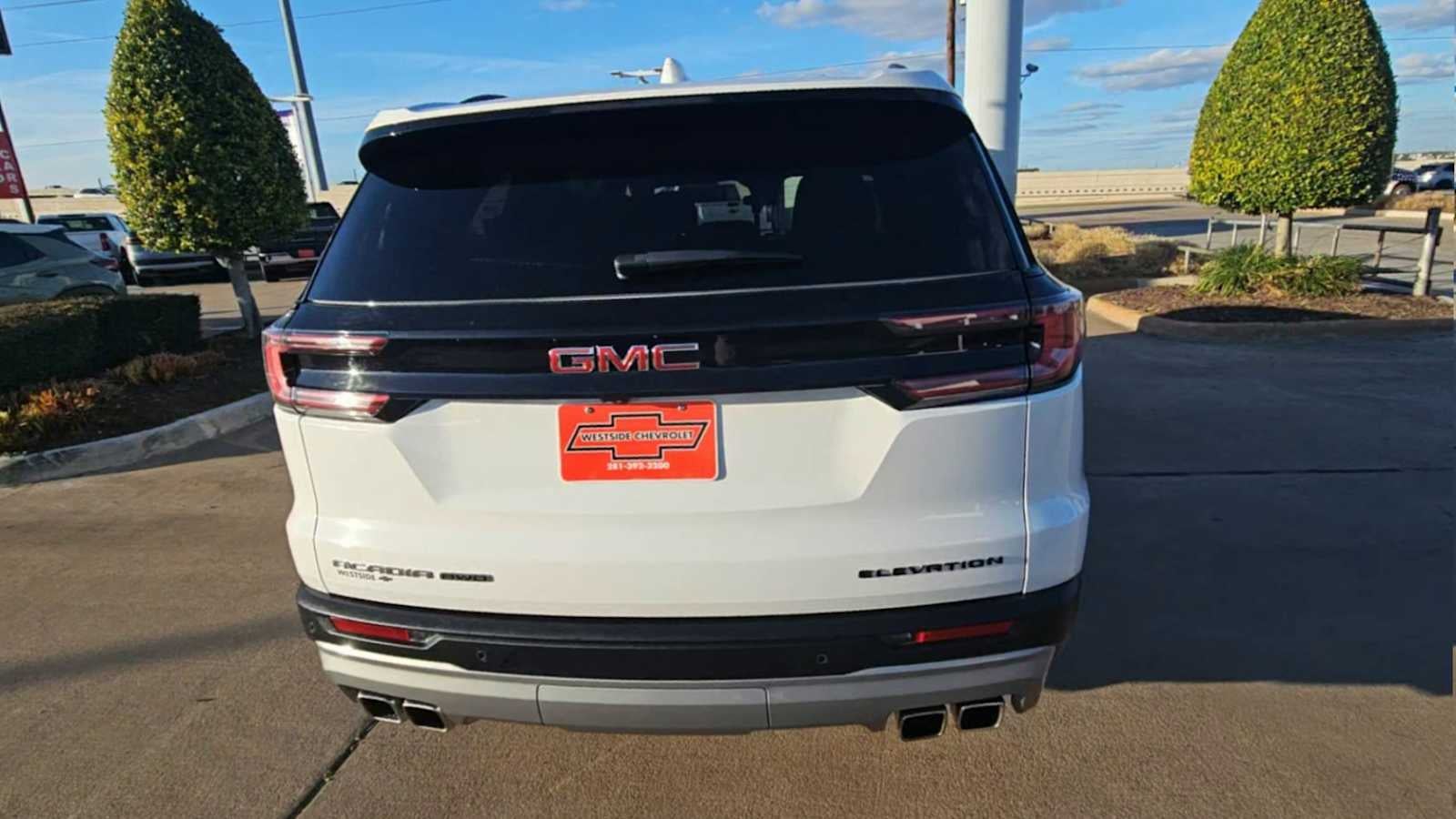 2025 GMC Acadia Elevation