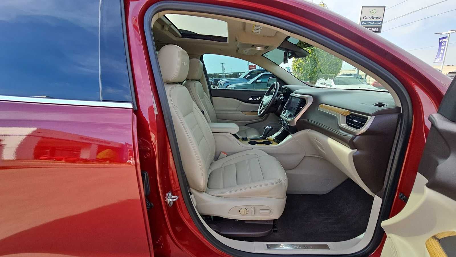 2018 GMC Acadia Denali