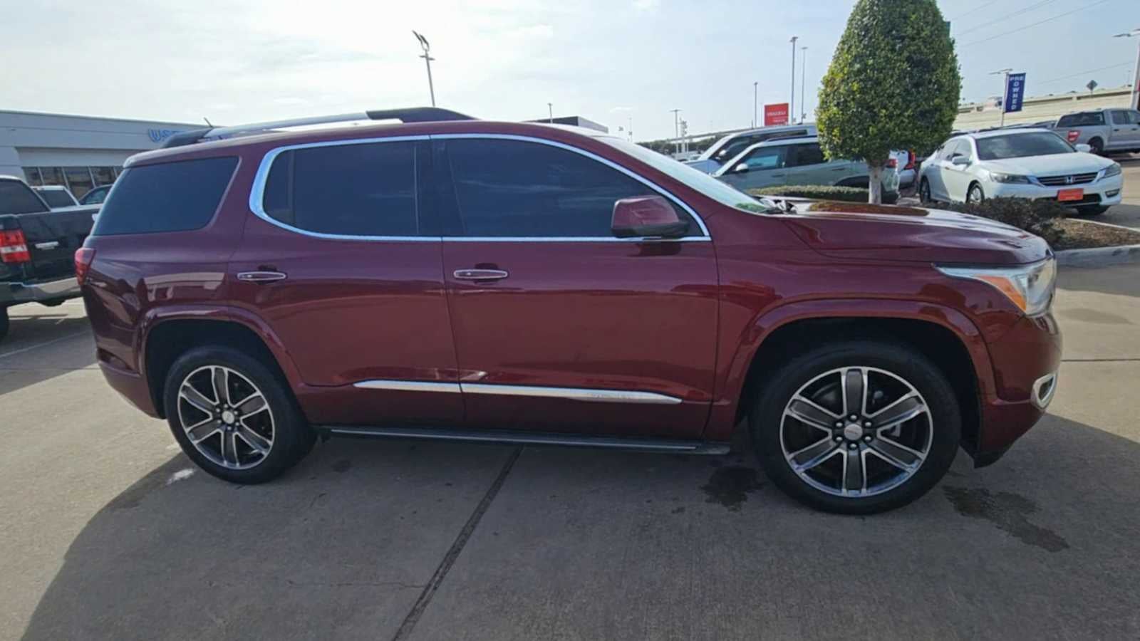 2018 GMC Acadia Denali