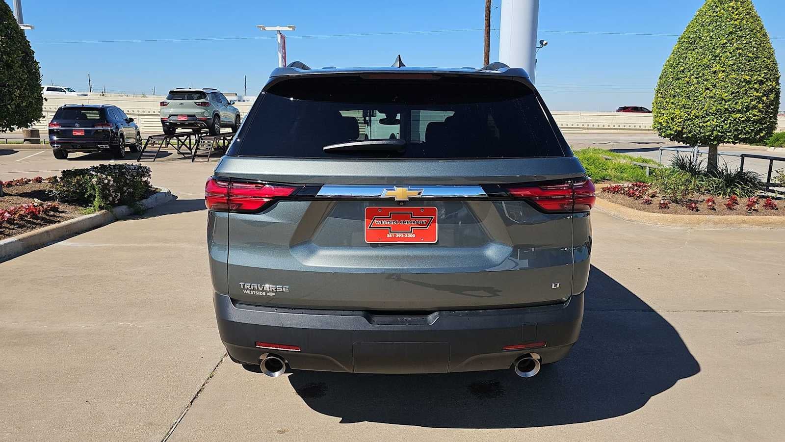 2023 Chevrolet Traverse LT Cloth