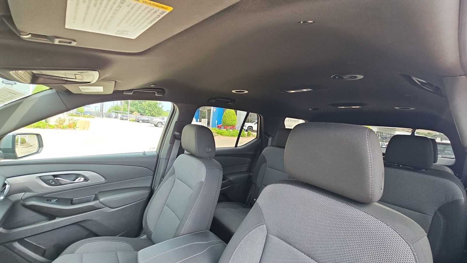 2023 Chevrolet Traverse 1LT - Photo 19