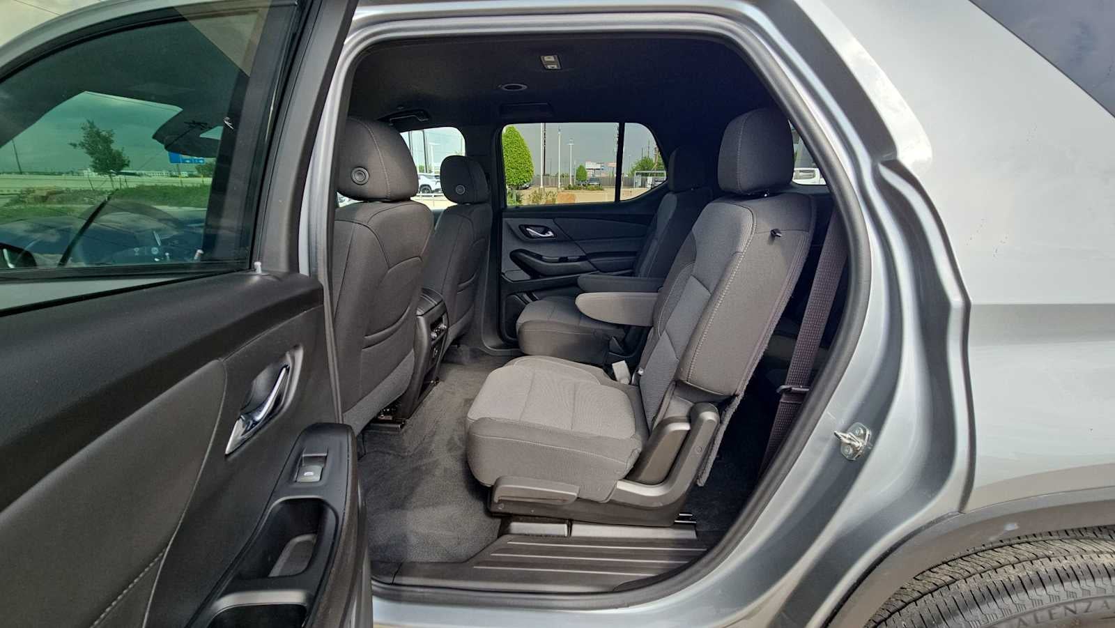 2023 Chevrolet Traverse 1LT - Photo 26