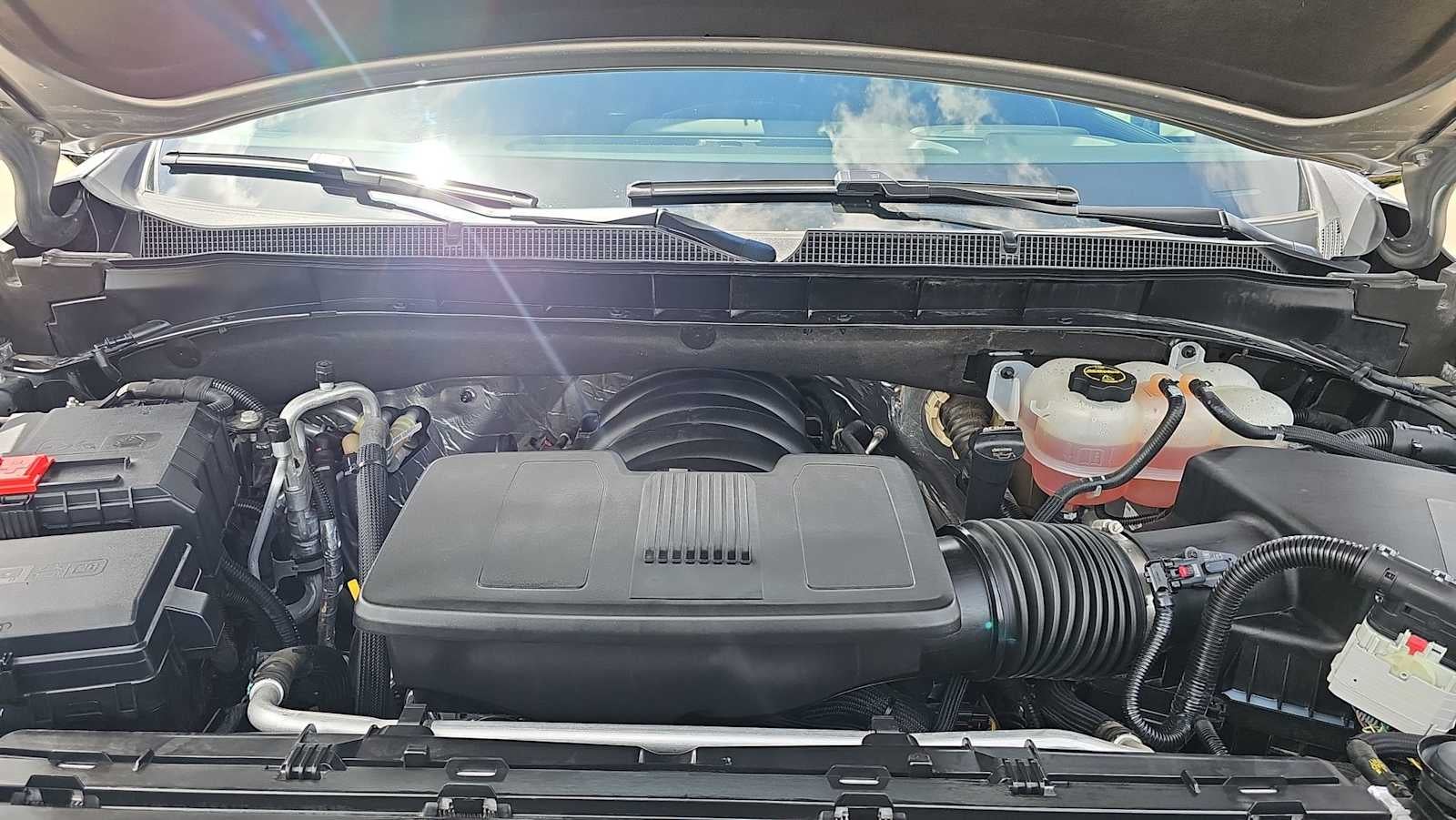2025 Chevrolet Tahoe LS